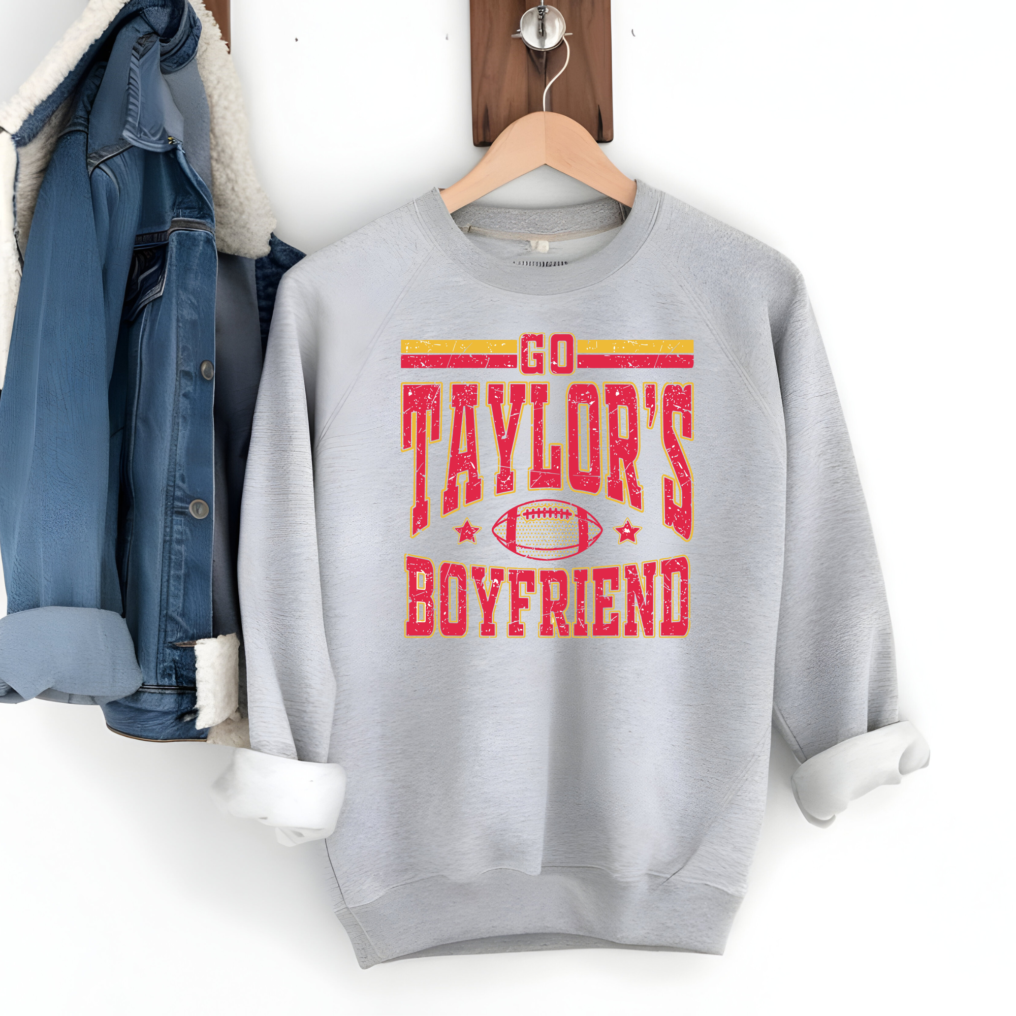 Go Taylors Boyfriend Superbowl Sweatshirt