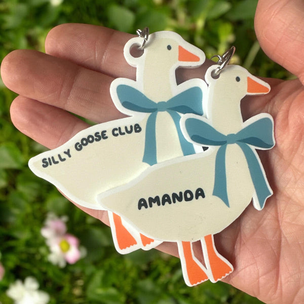 Custom Goose Keychain with Name or Phrase
80s Inspired Personalized Keychain
Personalized Acrylic Animal Keychain
Cute Goose Gift for Goose Lovers
Custom Gift for Vintage Collectors